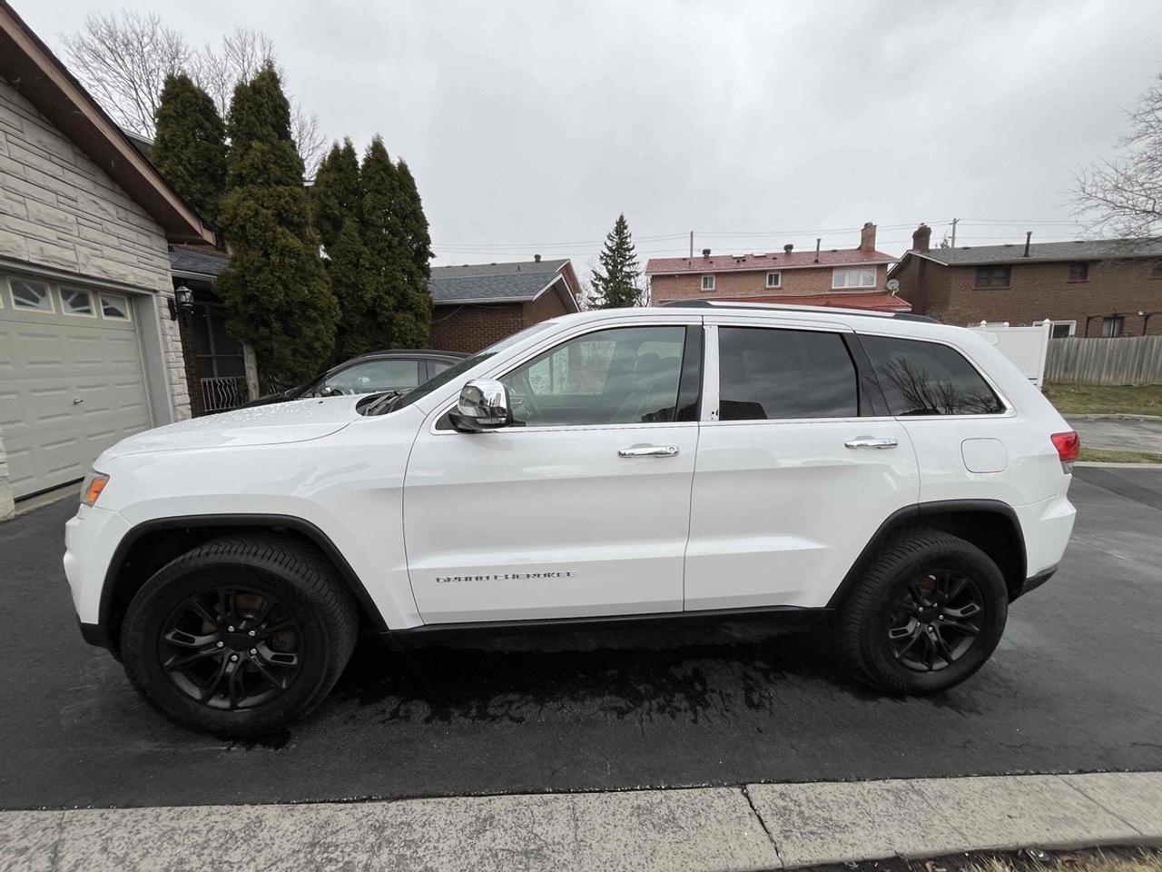 2016 Jeep Grand Cherokee Limited Photo