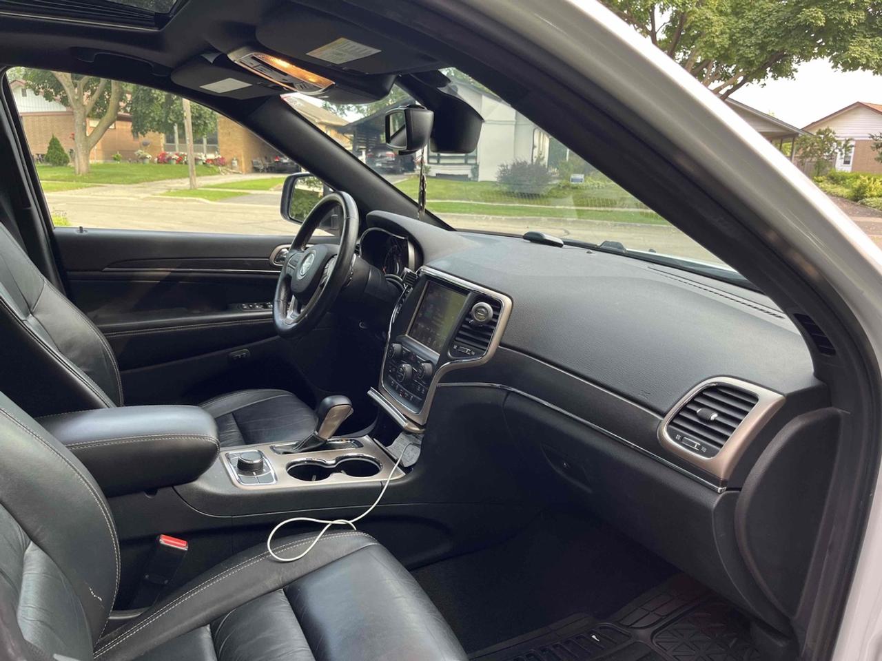 2016 Jeep Grand Cherokee Limited Photo