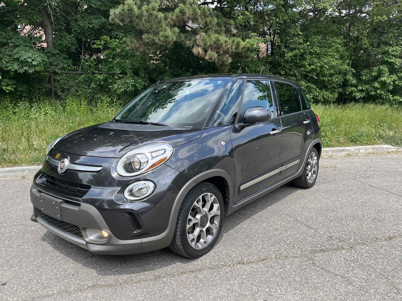 2014 Fiat 500L Trekking Photo