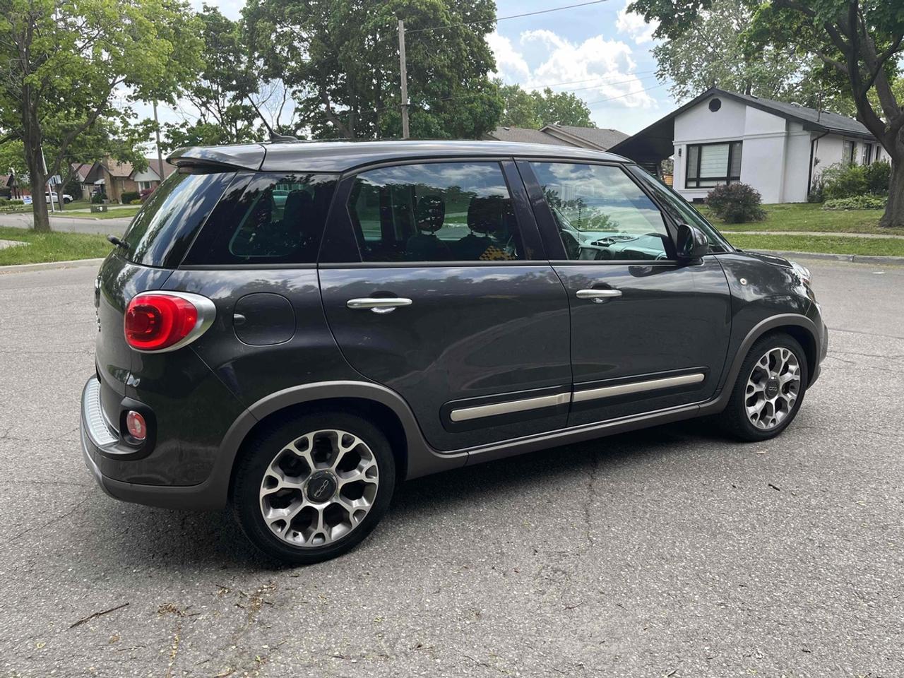 2014 Fiat 500L Trekking Photo
