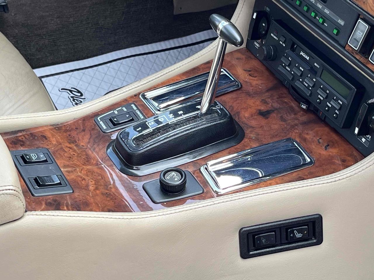 1988 Jaguar XJS V12 Photo