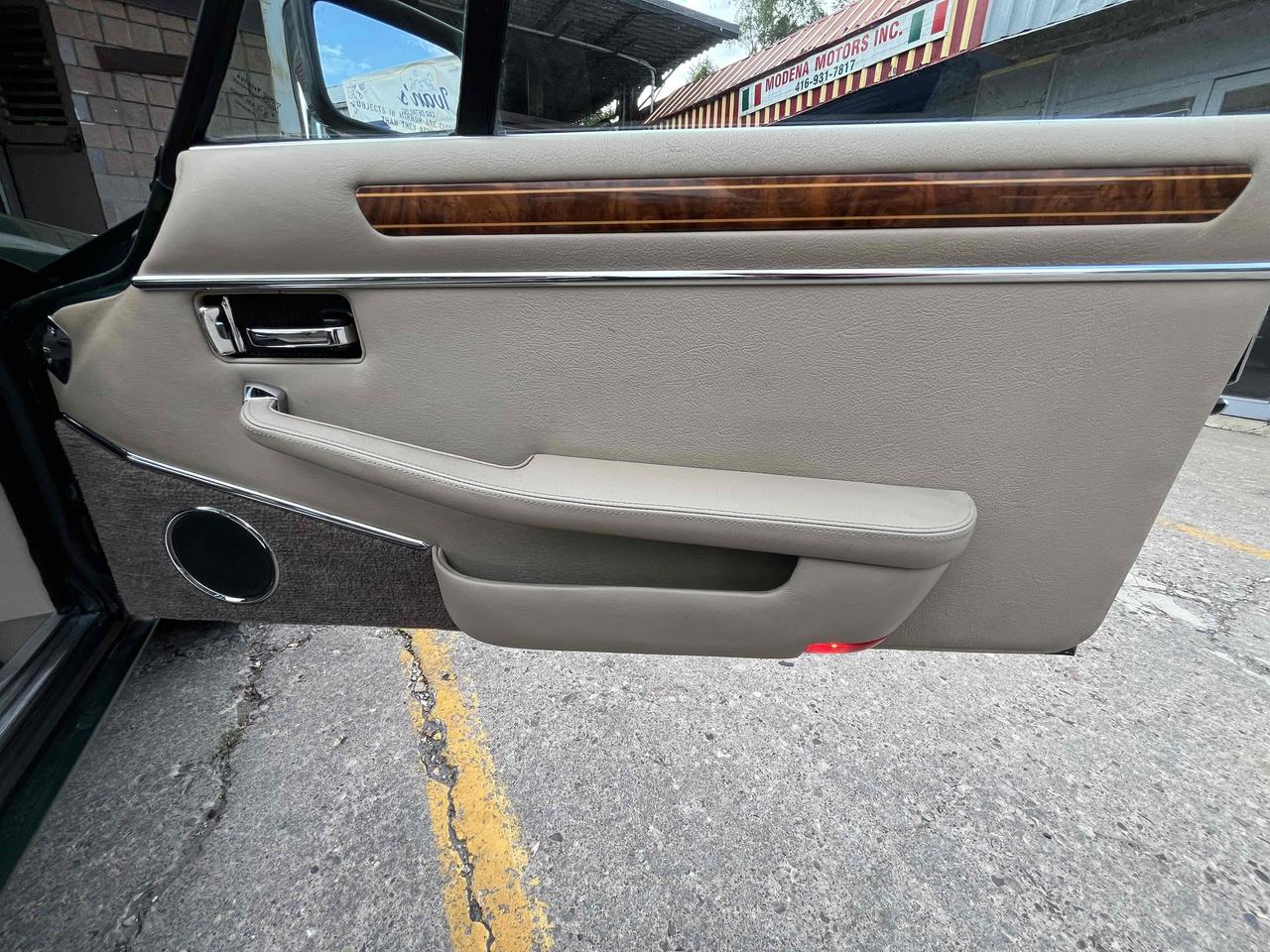 1988 Jaguar XJS V12 Photo