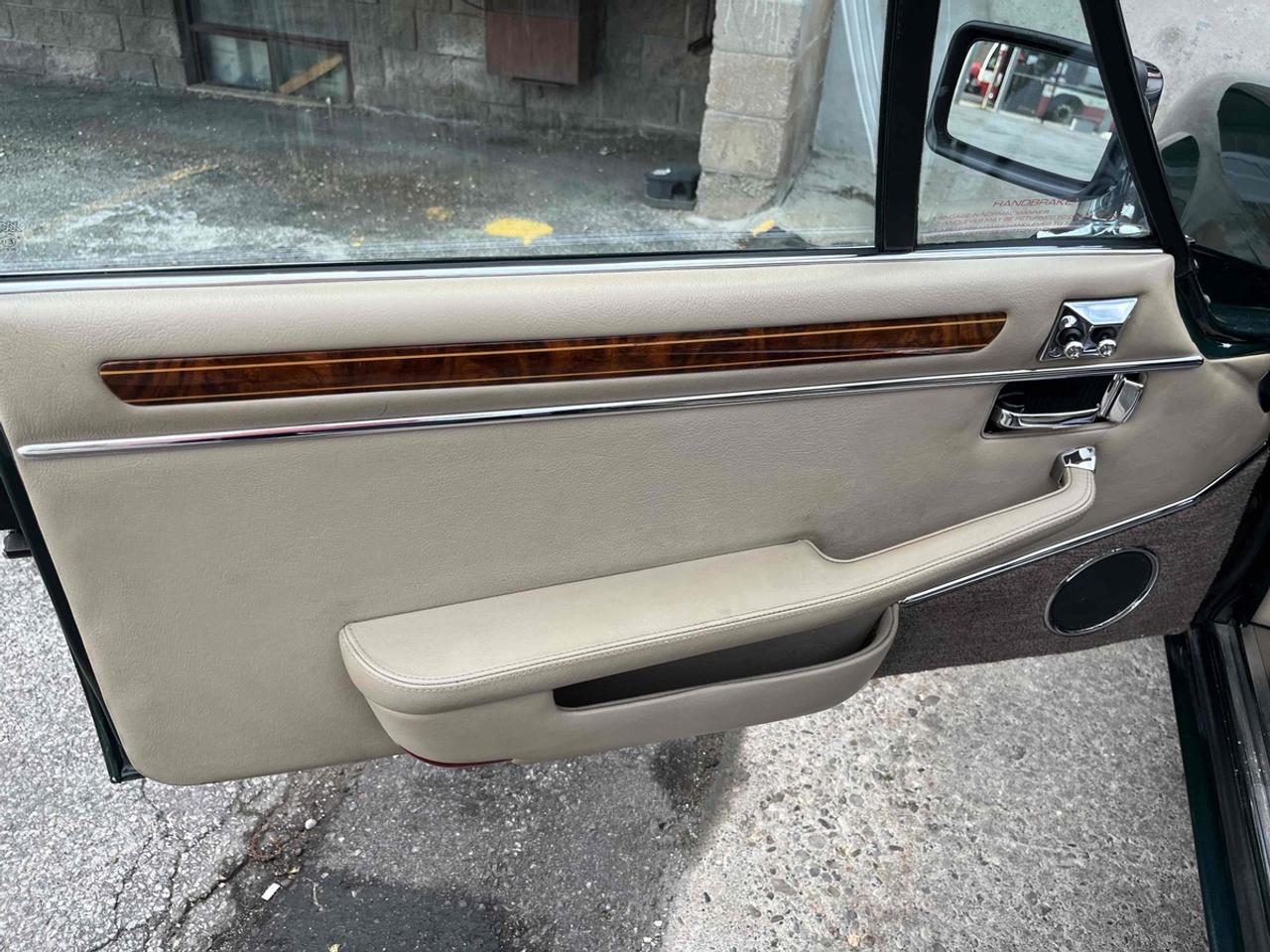 1988 Jaguar XJS V12 Photo