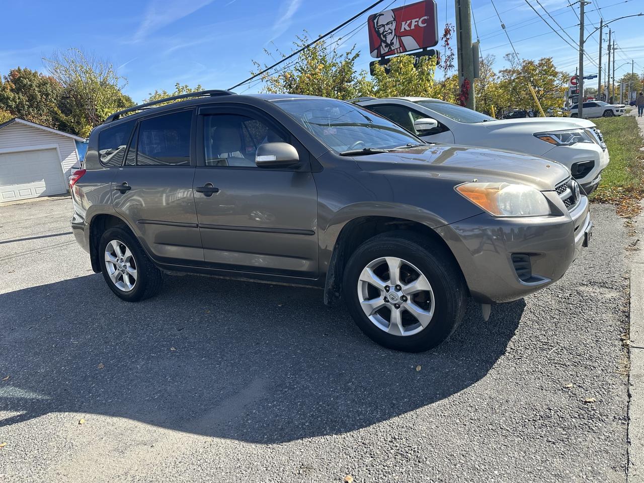 2009 Toyota RAV4 Base I4 Photo2