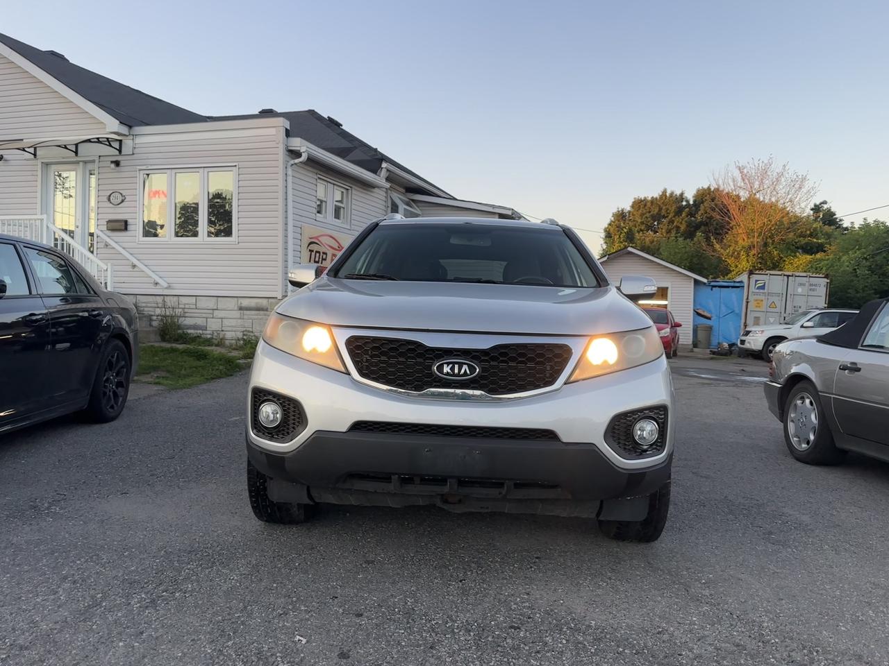 2011 Kia Sorento LX Photo