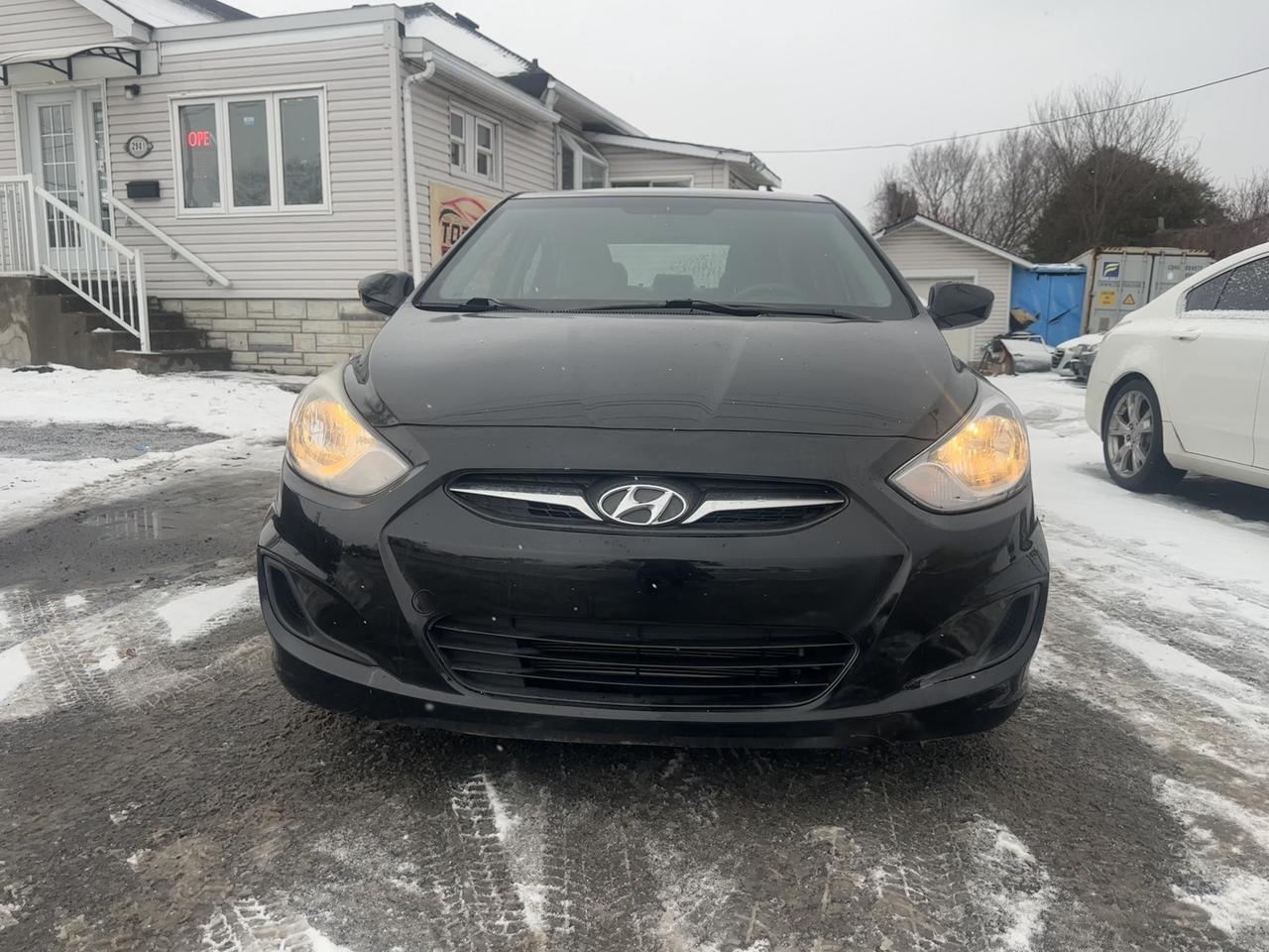 2014 Hyundai Accent GLS Photo