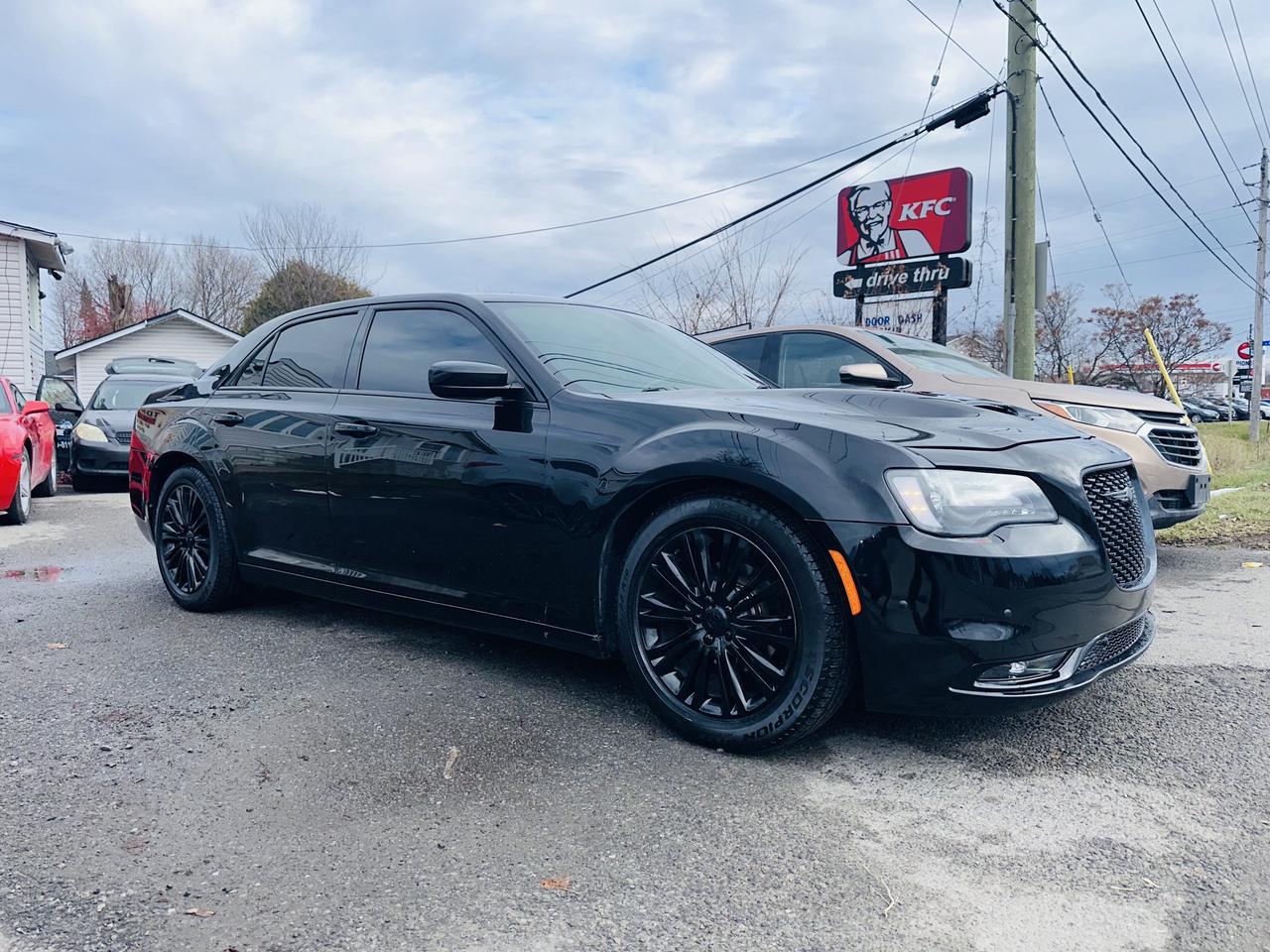 2016 Chrysler 300 S Photo