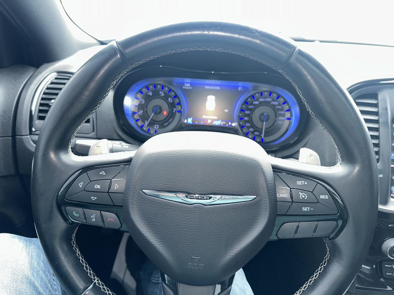 2016 Chrysler 300 S Photo