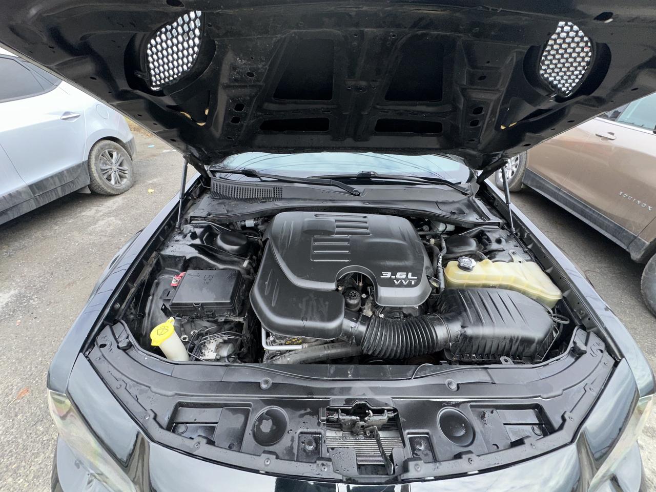 2016 Chrysler 300 S Photo