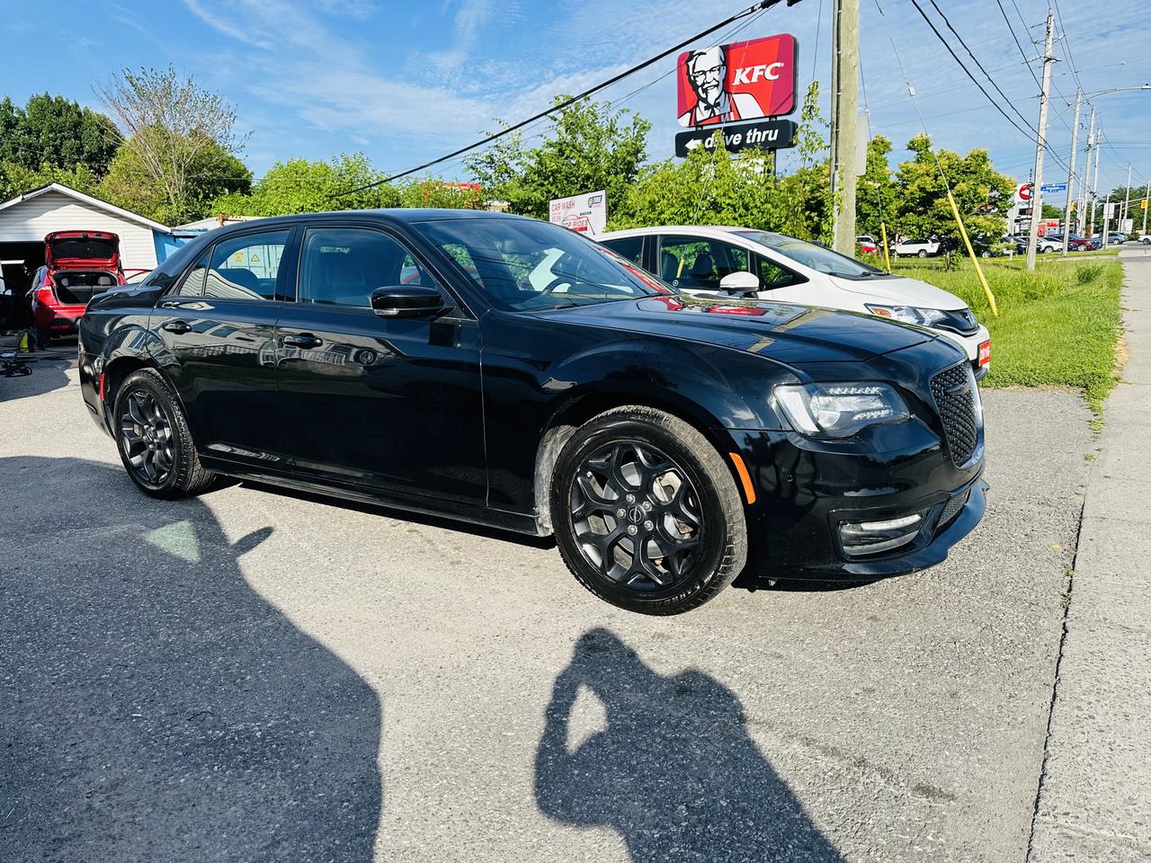 2023 Chrysler 300 S Photo2