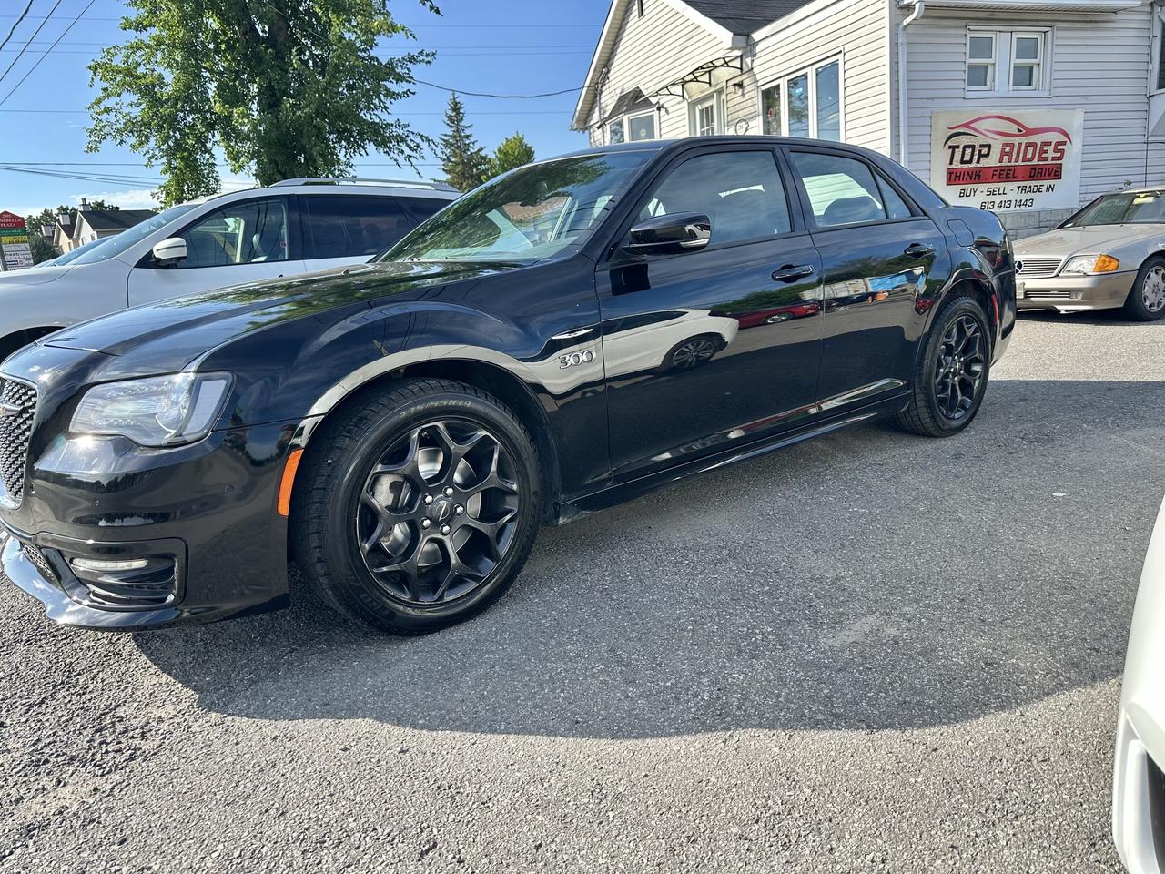 2023 Chrysler 300 S Photo