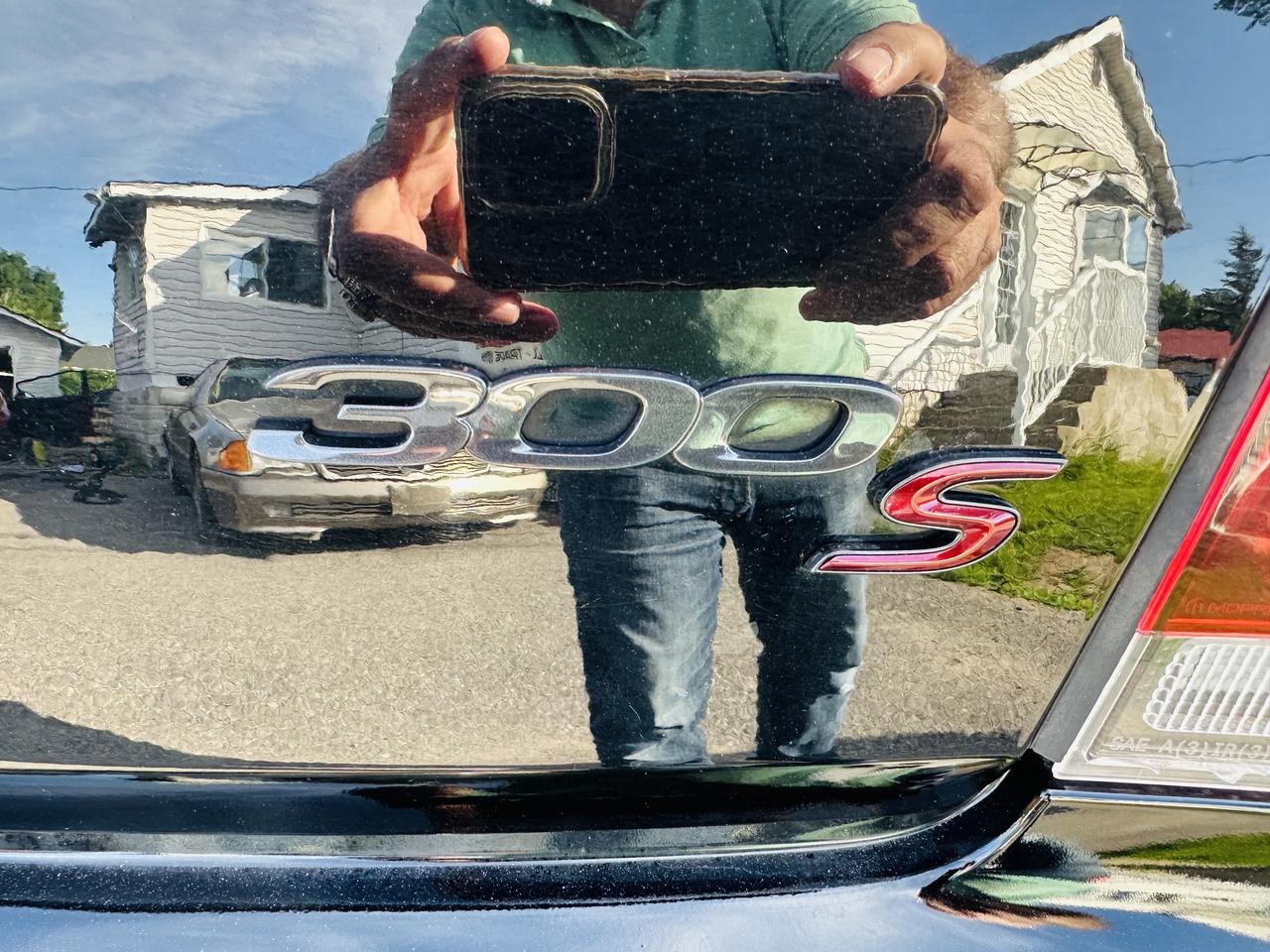 2023 Chrysler 300 S Photo