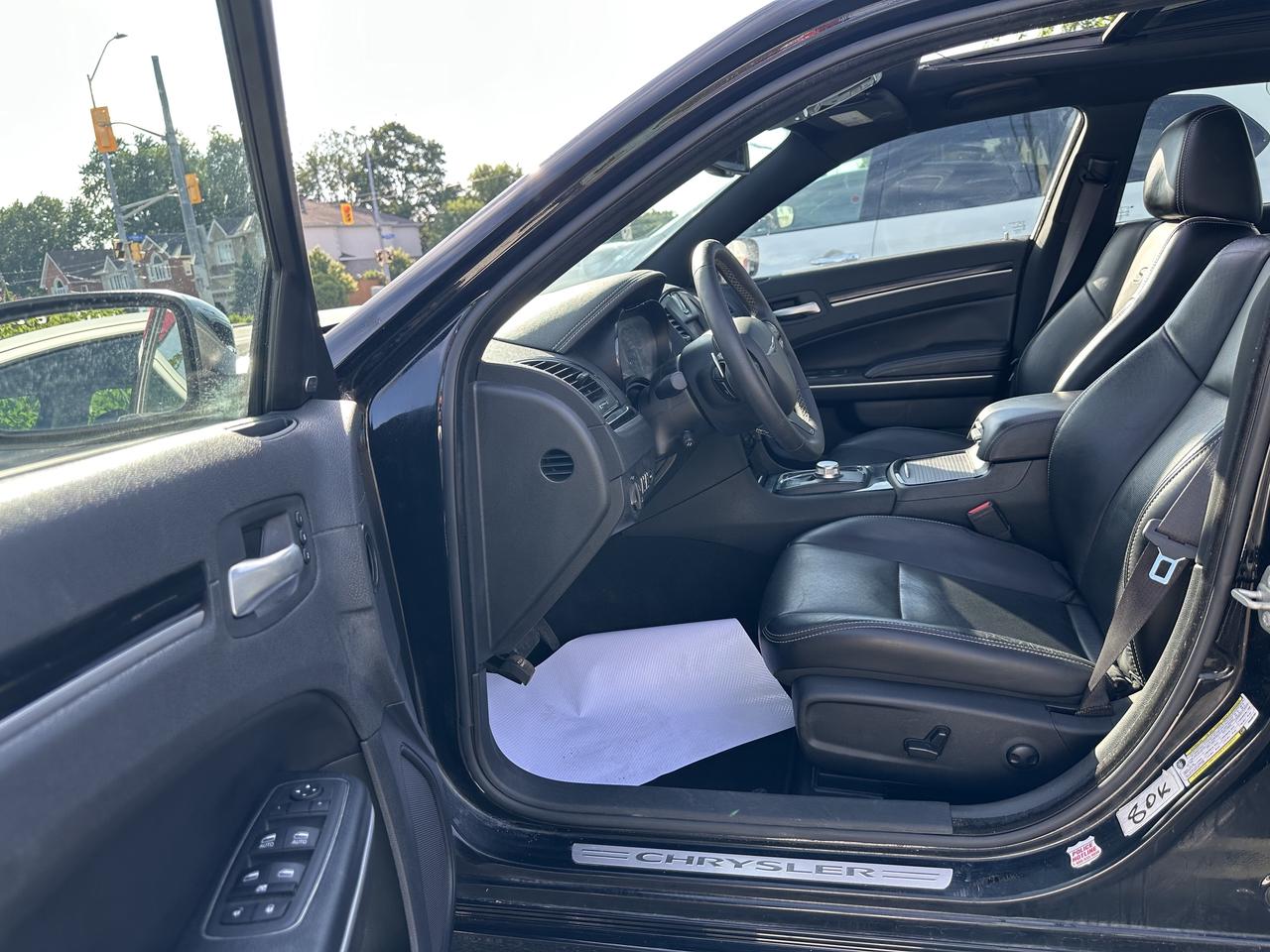 2023 Chrysler 300 S Photo