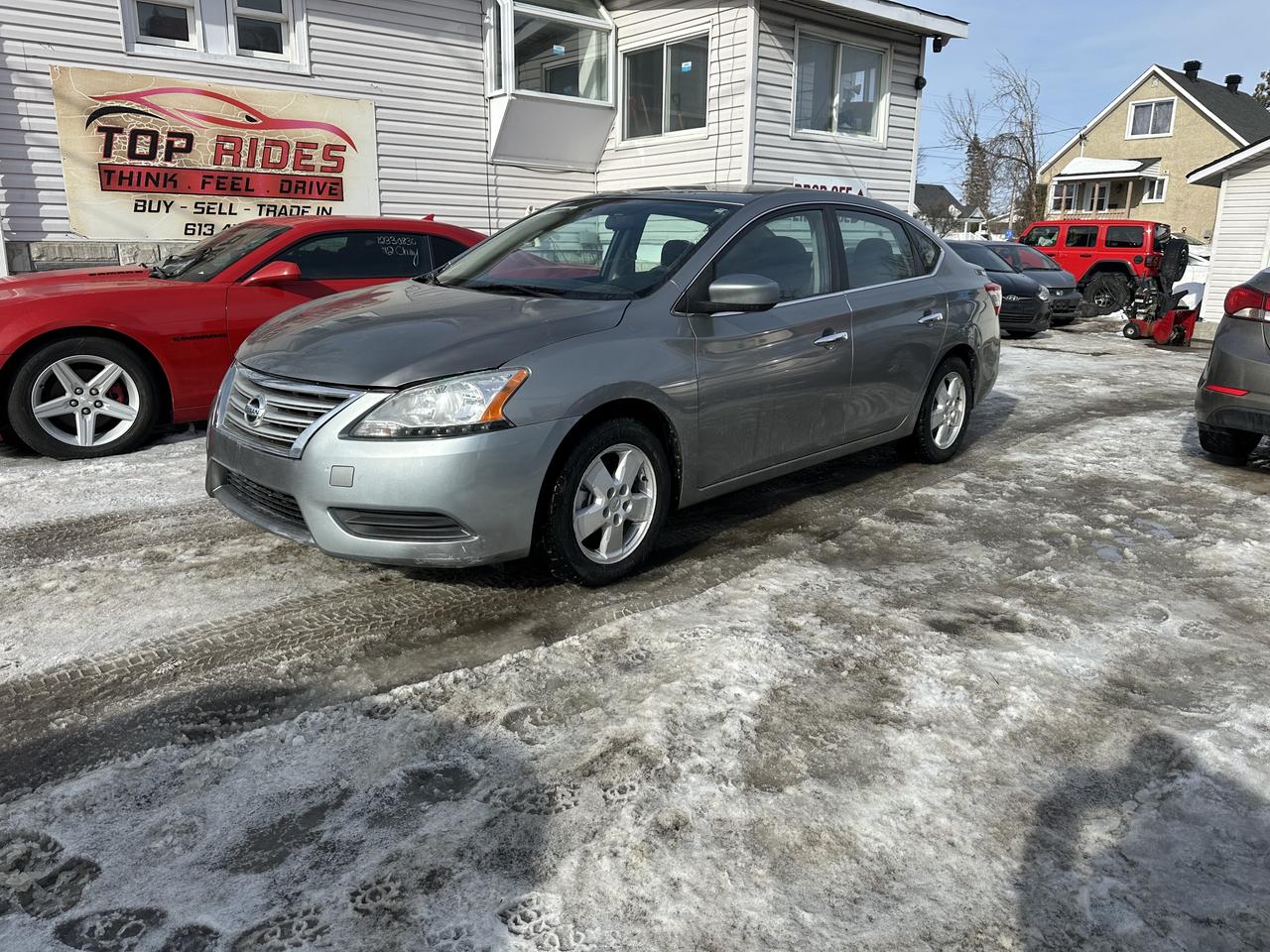 2013 Nissan Sentra SV Photo