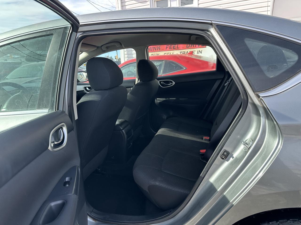 2013 Nissan Sentra SV Photo