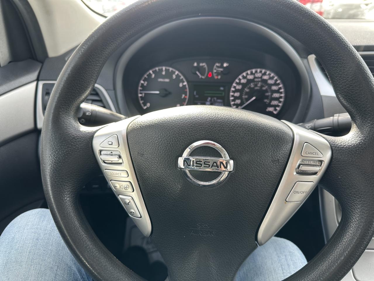 2013 Nissan Sentra SV Photo