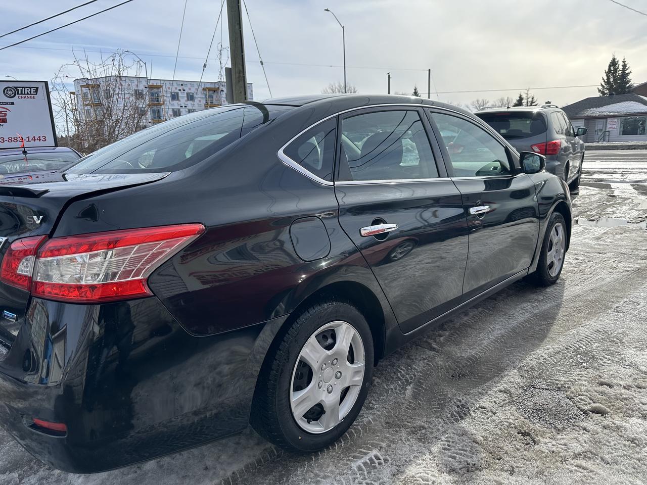 2015 Nissan Sentra SV Photo
