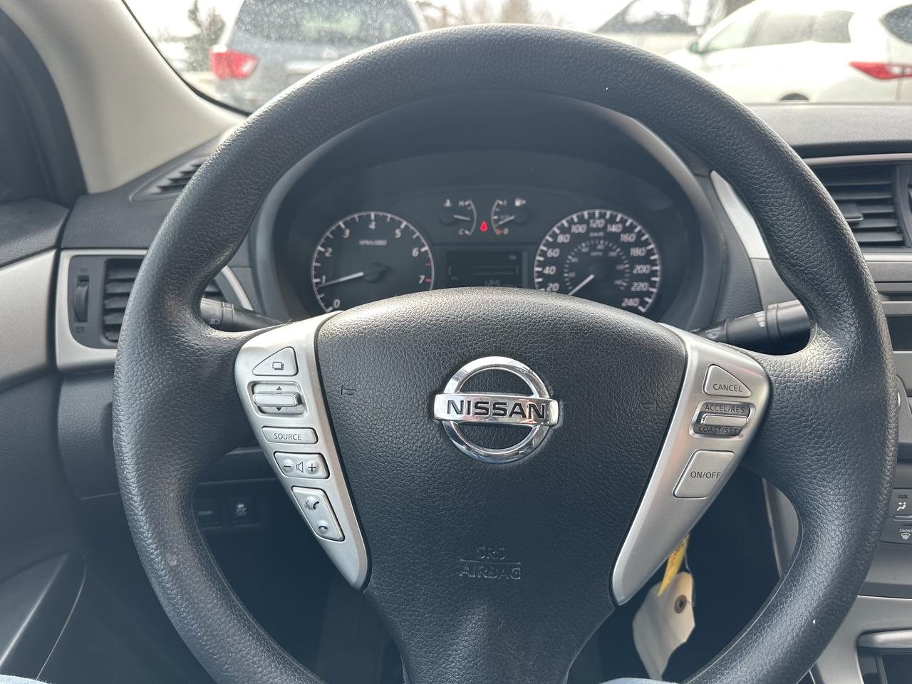 2013 Nissan Sentra SV Photo