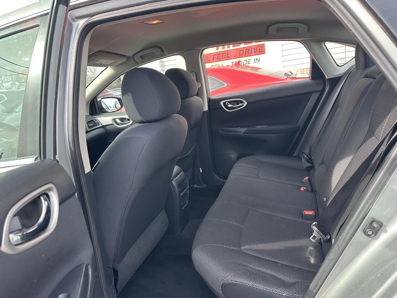 2013 Nissan Sentra SV Photo