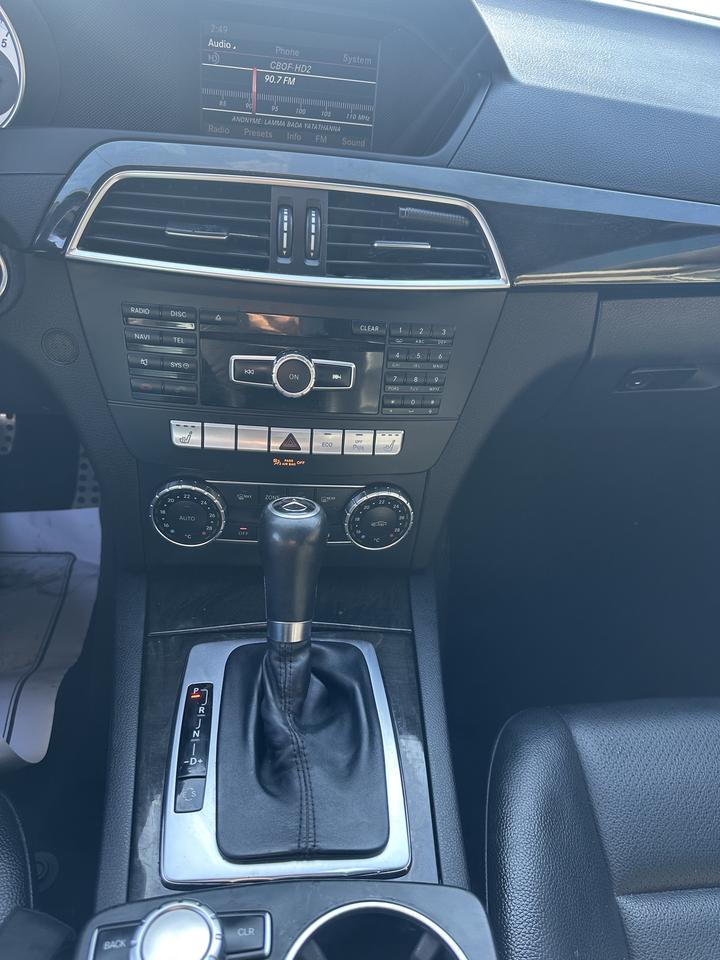 2013 Mercedes-Benz C-Class C300  Sport Photo