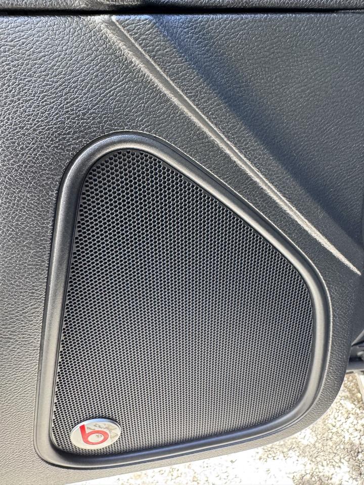 2016 Chrysler 300 S Photo