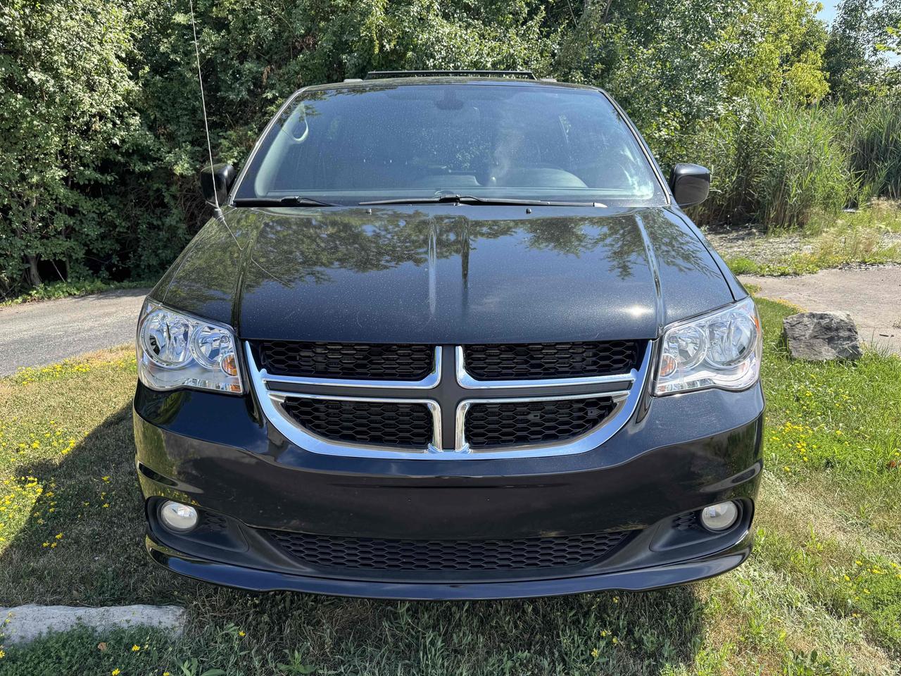 2019 Dodge Grand Caravan SXT Photo