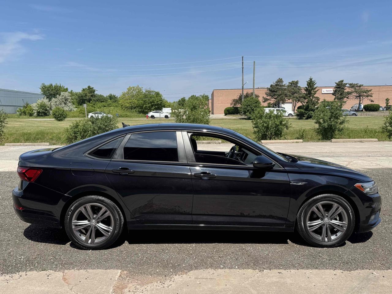 2021 Volkswagen Jetta HIGHLINE Photo