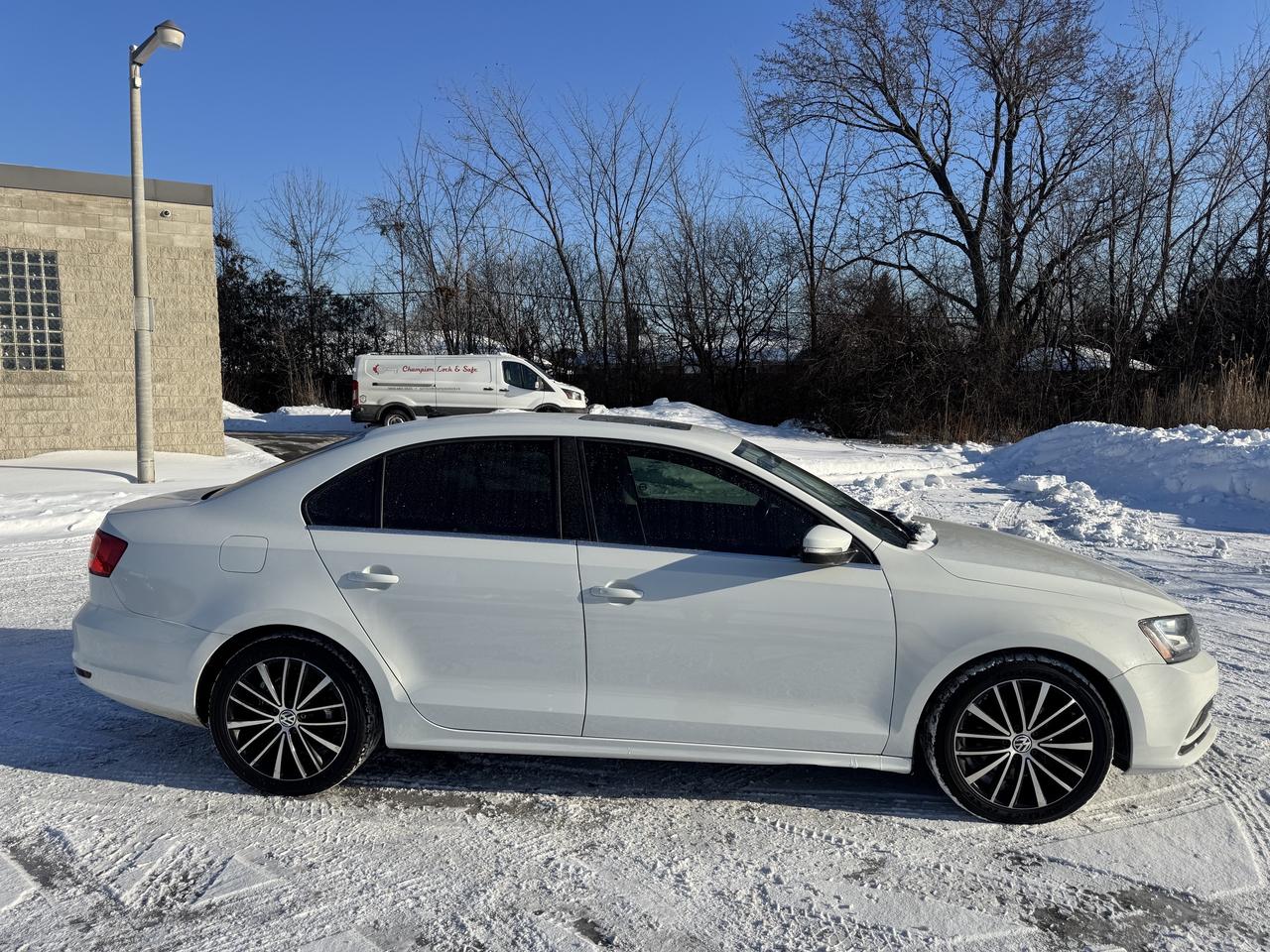 2015 Volkswagen Jetta TDI S Photo