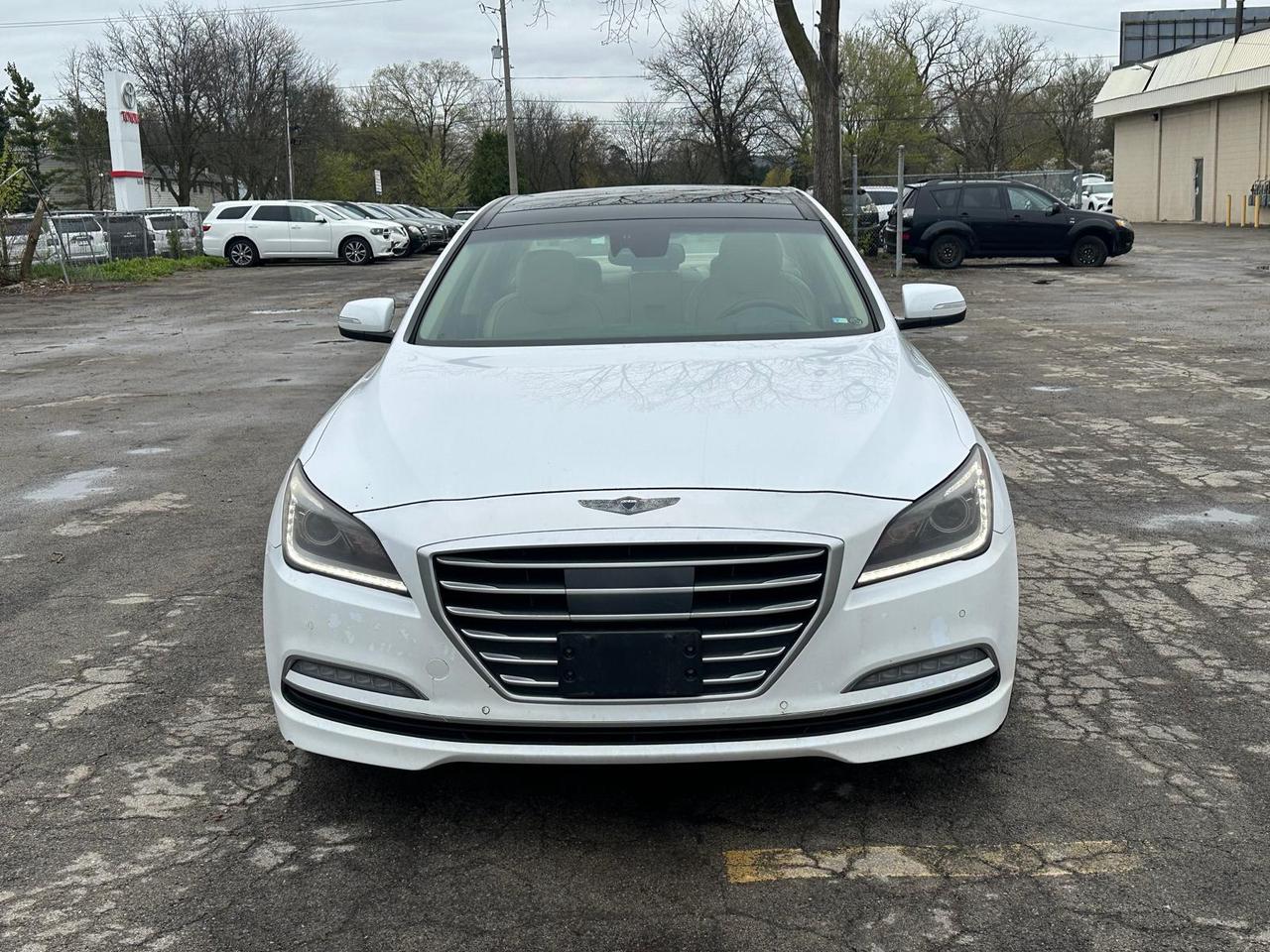 2015 Hyundai Genesis  Photo