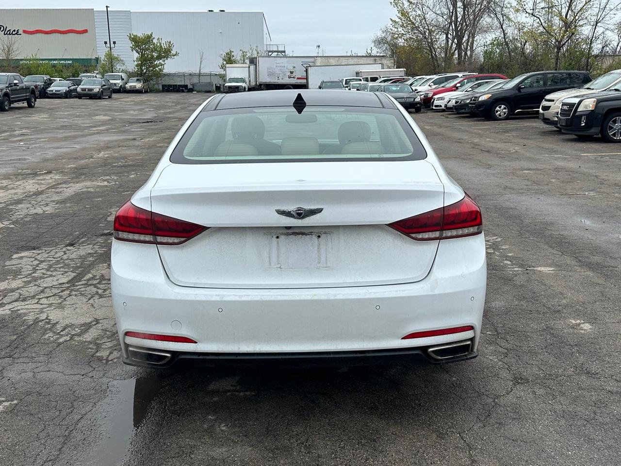 2015 Hyundai Genesis  Photo