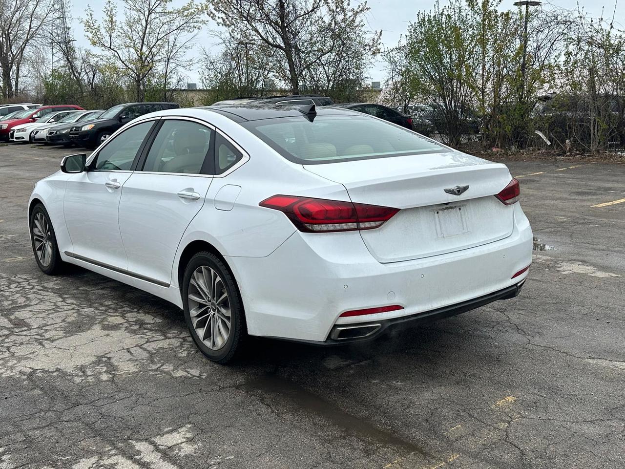 2015 Hyundai Genesis  Photo