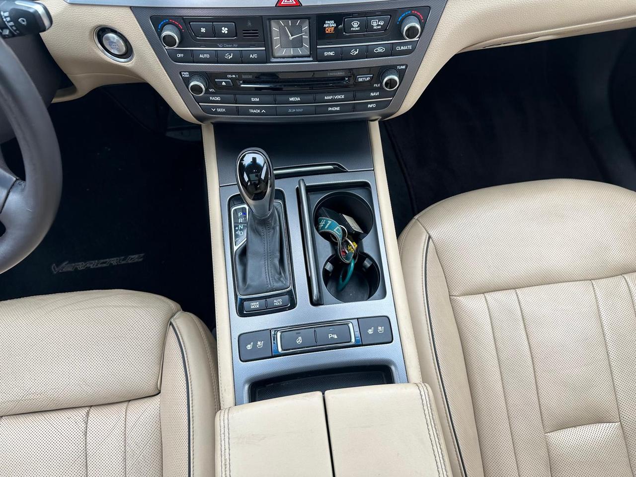 2015 Hyundai Genesis  Photo