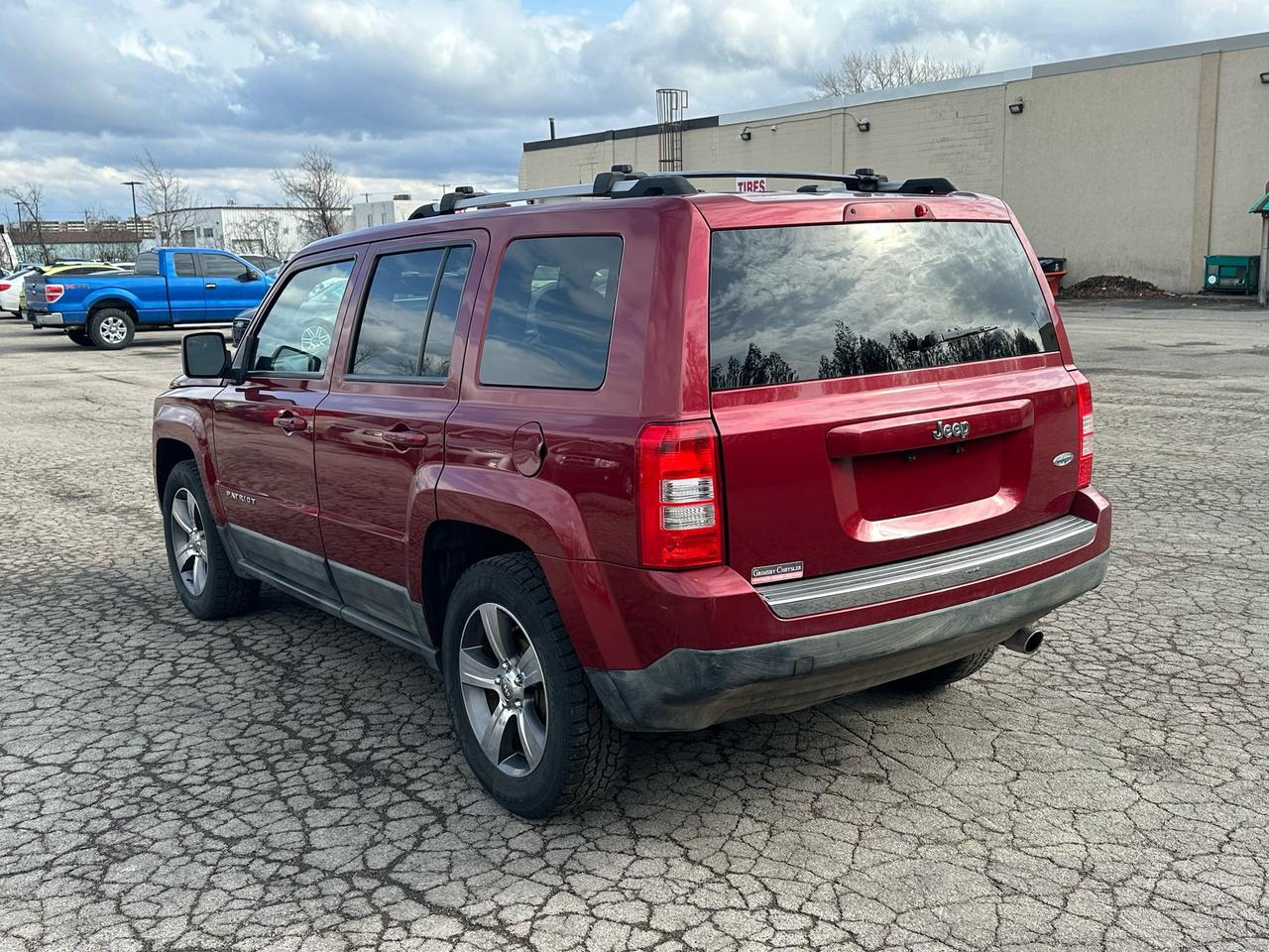 2016 Jeep Patriot Sport CVT Photo
