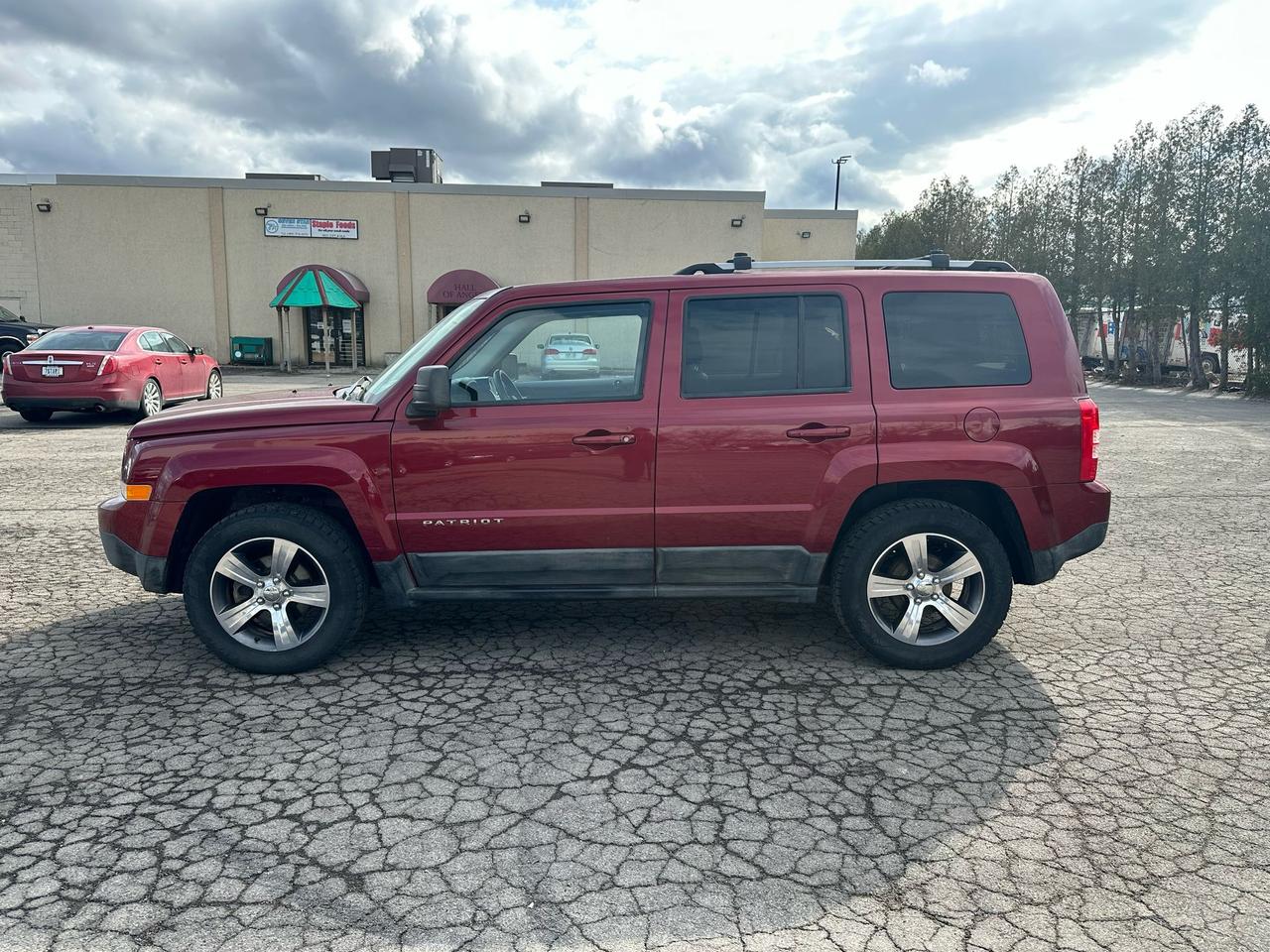 2016 Jeep Patriot Sport CVT Photo