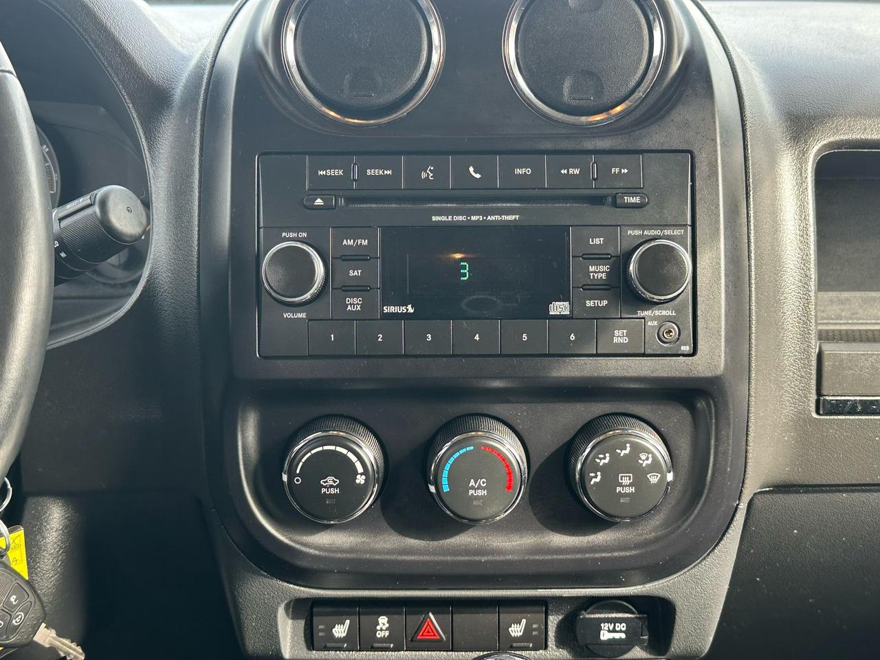 2016 Jeep Patriot Sport CVT Photo