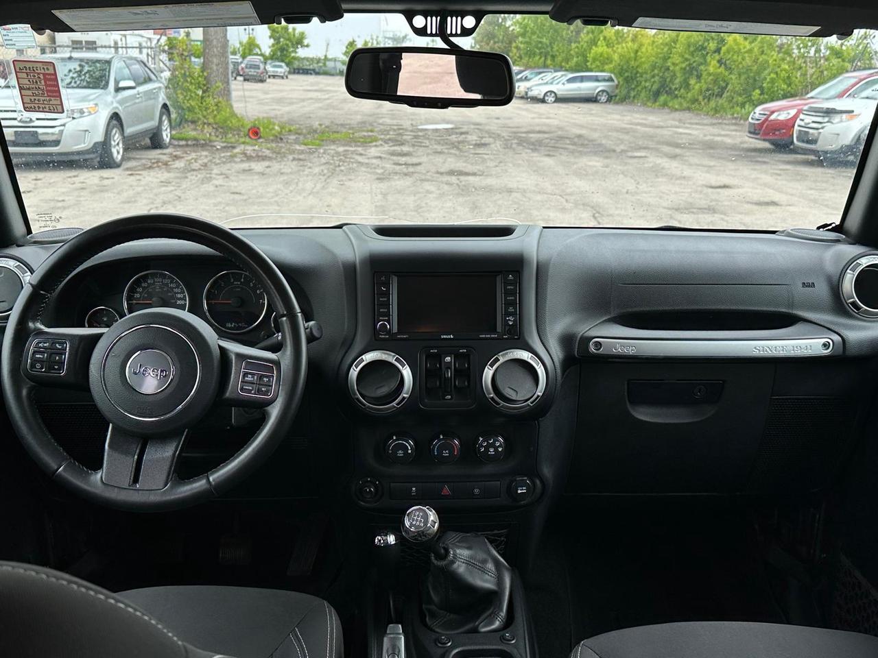 2018 Jeep Wrangler JK Unlimited Sahara Photo