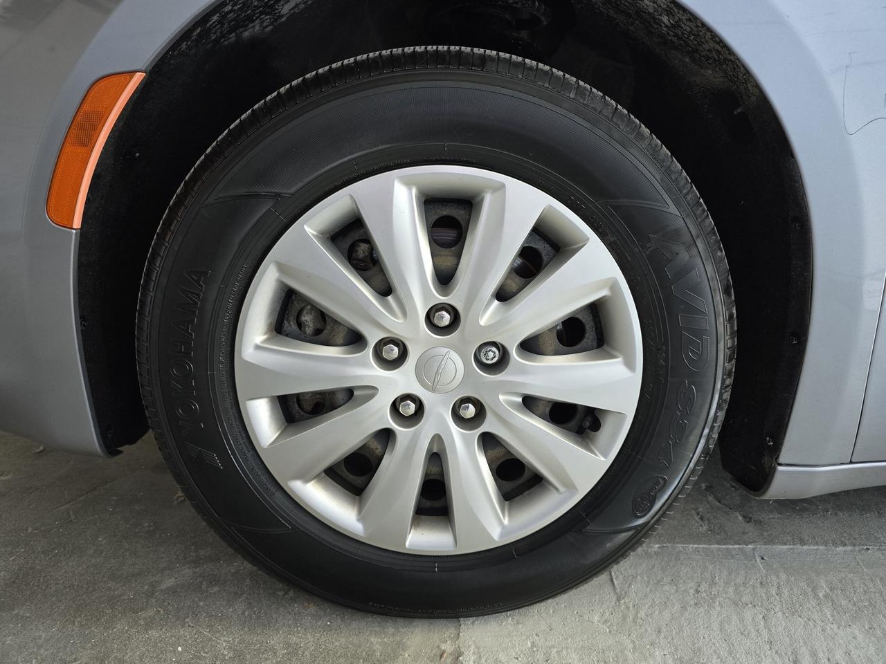 2021 Chrysler Grand Caravan Base Photo