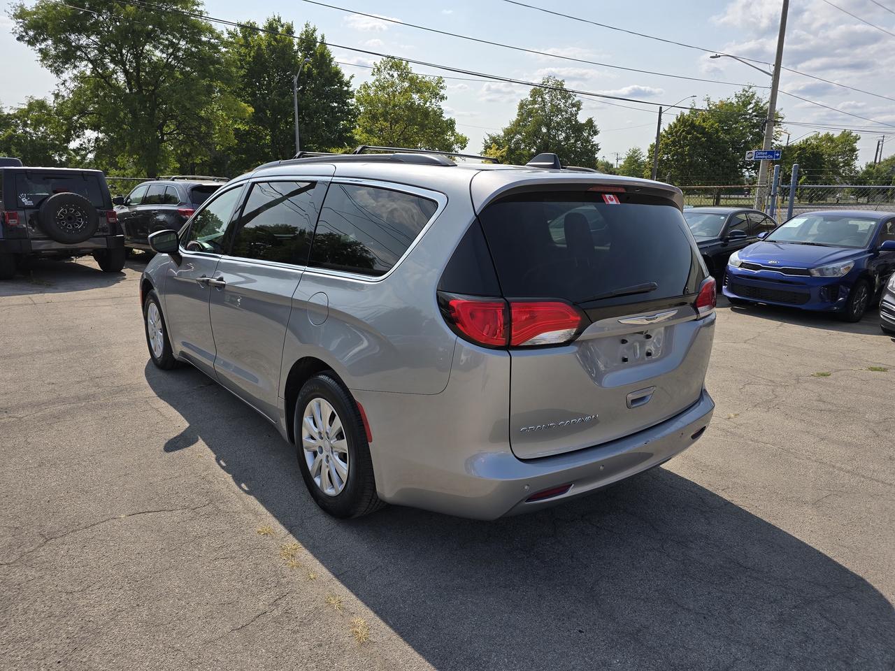 2021 Chrysler Grand Caravan Base Photo