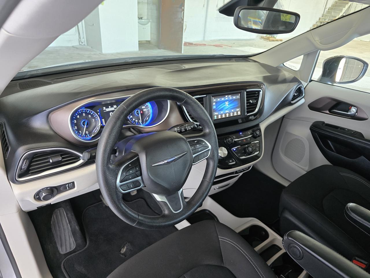 2021 Chrysler Grand Caravan Base Photo