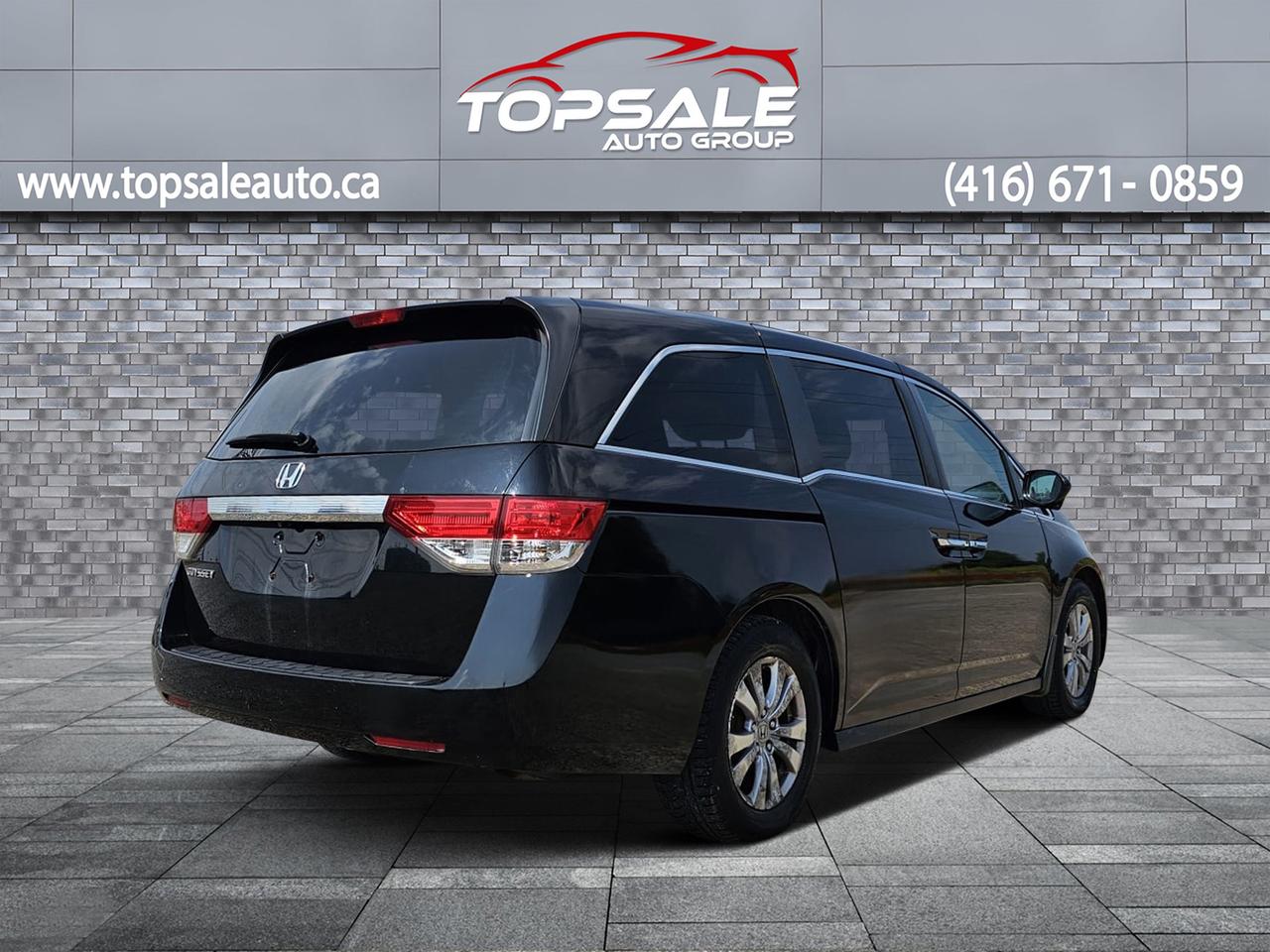 2015 Honda Odyssey EX Photo