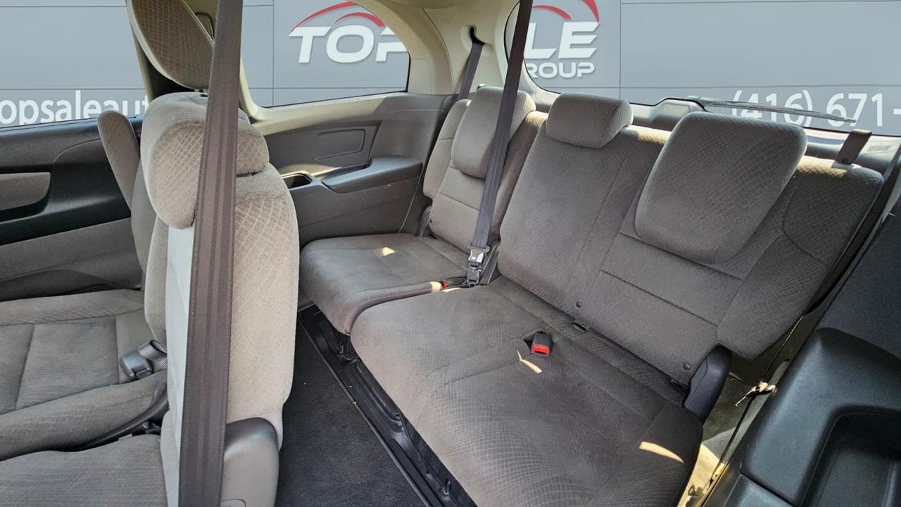 2015 Honda Odyssey EX Photo