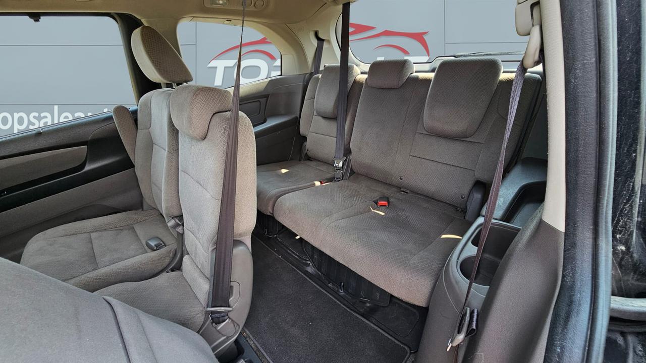 2015 Honda Odyssey EX Photo