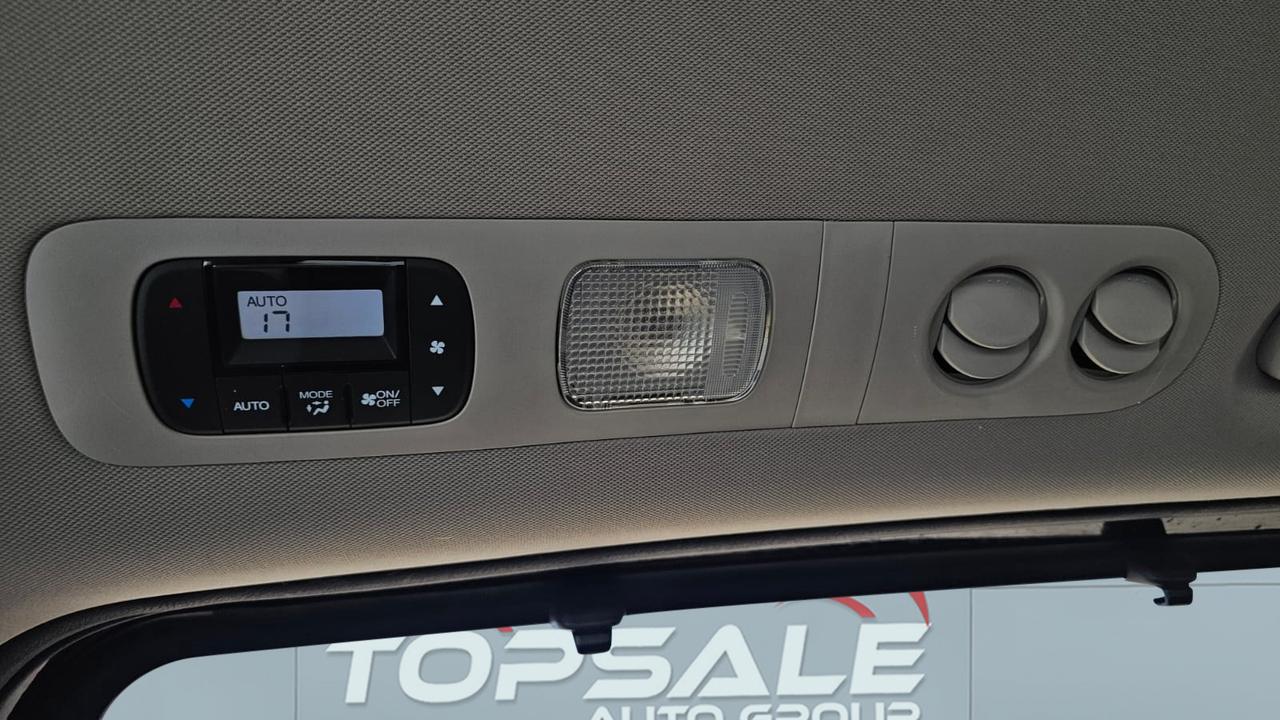 2015 Honda Odyssey EX Photo