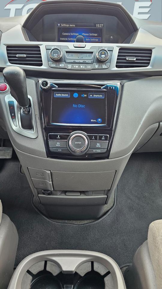 2015 Honda Odyssey EX Photo