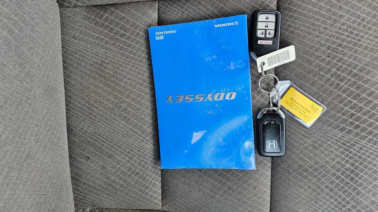 2015 Honda Odyssey EX Photo