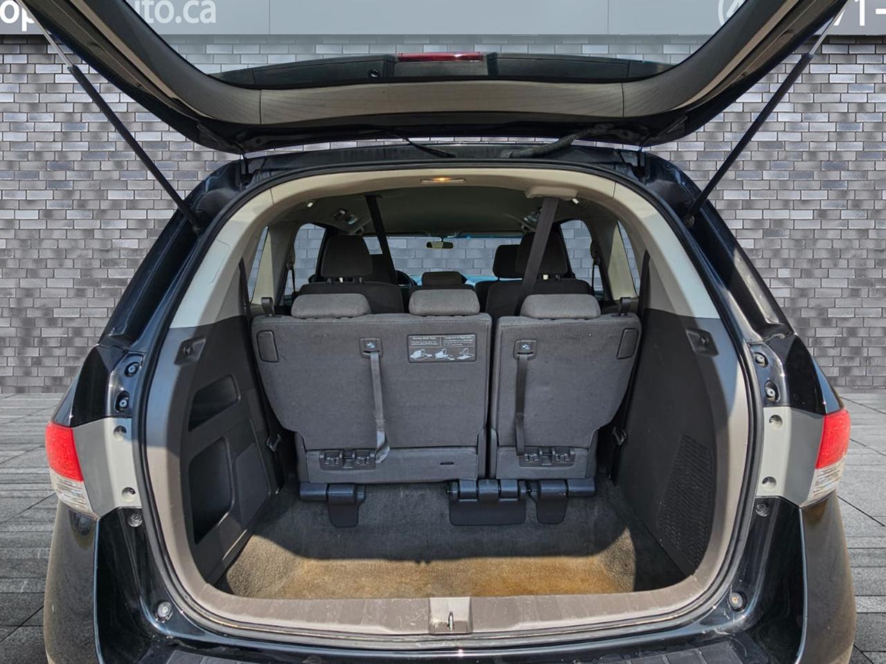 2015 Honda Odyssey EX Photo