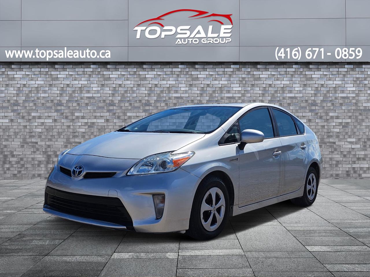 2014 Toyota Prius  Photo