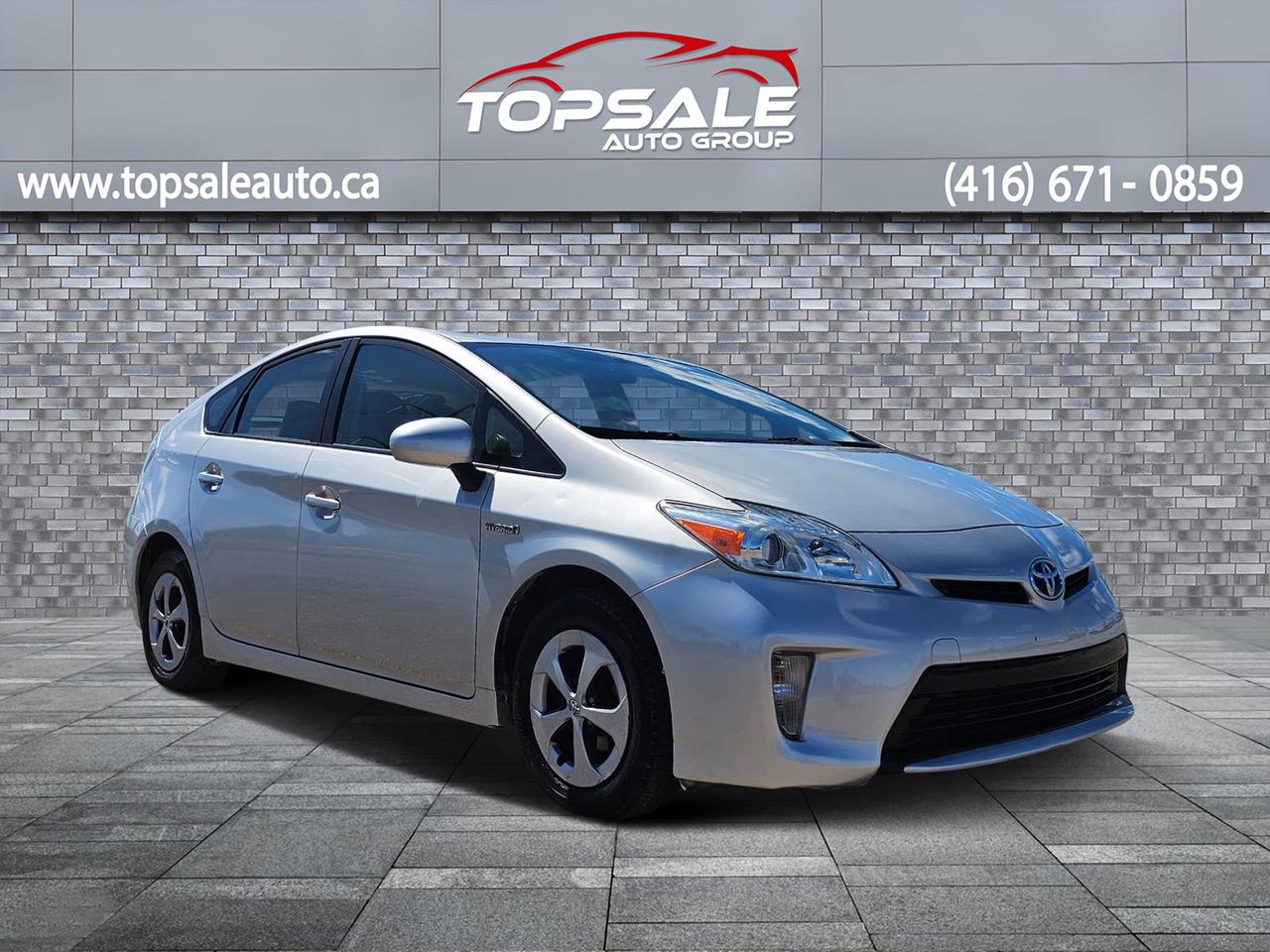 2014 Toyota Prius  Photo