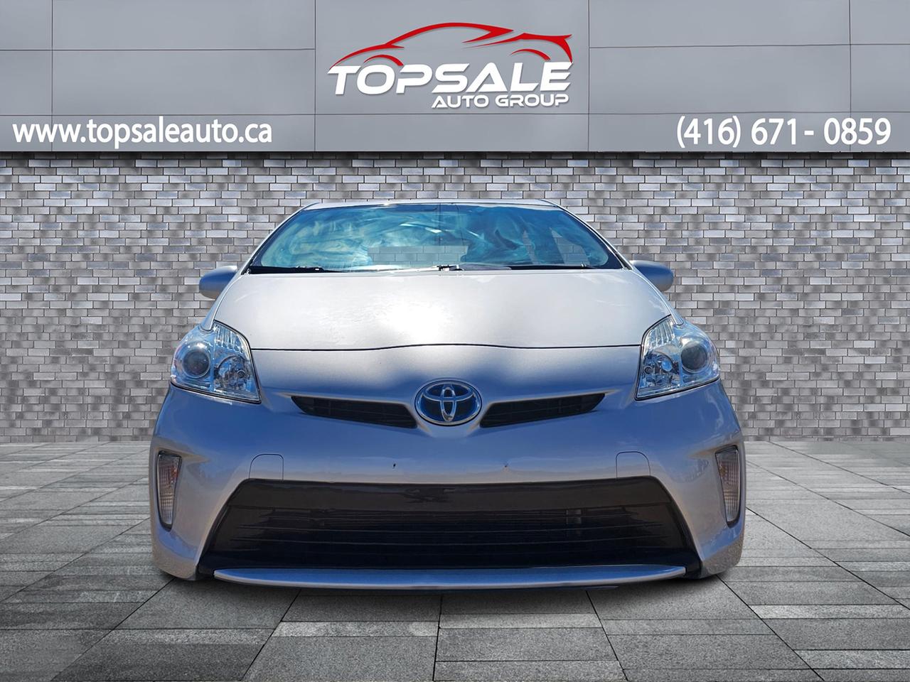 2014 Toyota Prius  Photo