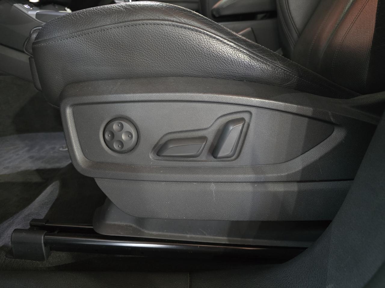 2018 Audi Q5 Technik Photo